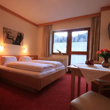 Haus Alexander 4*
