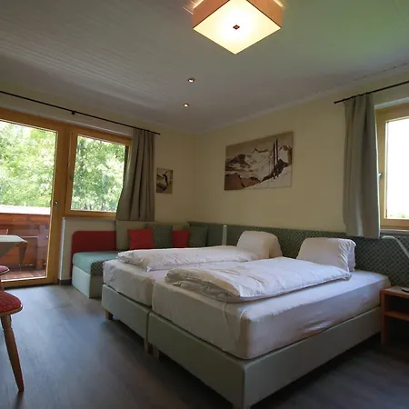 Pensjonat Haus Alexander 4*