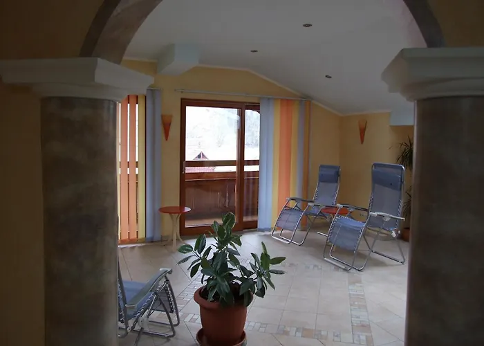 Haus Alexander Гостевой дом 4*